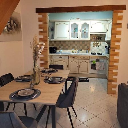 Appartement Cosy Style Industriel Bourges Exterior foto