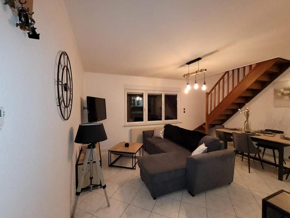 Appartement Cosy Style Industriel Bourges Exterior foto